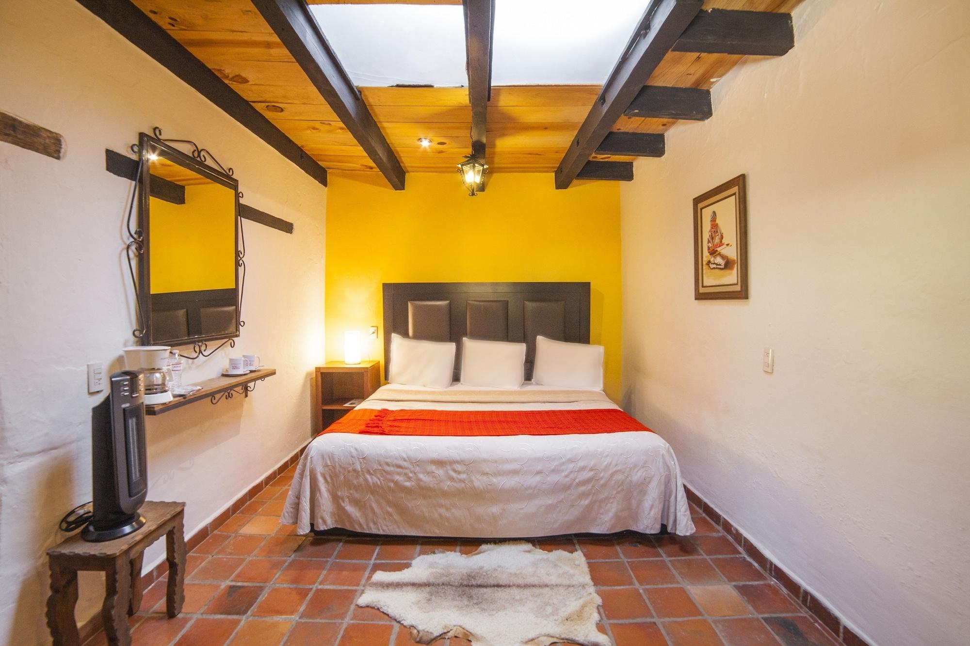 Hotel Adobe Y Teja San Cristóbal de Las Casas Buitenkant foto