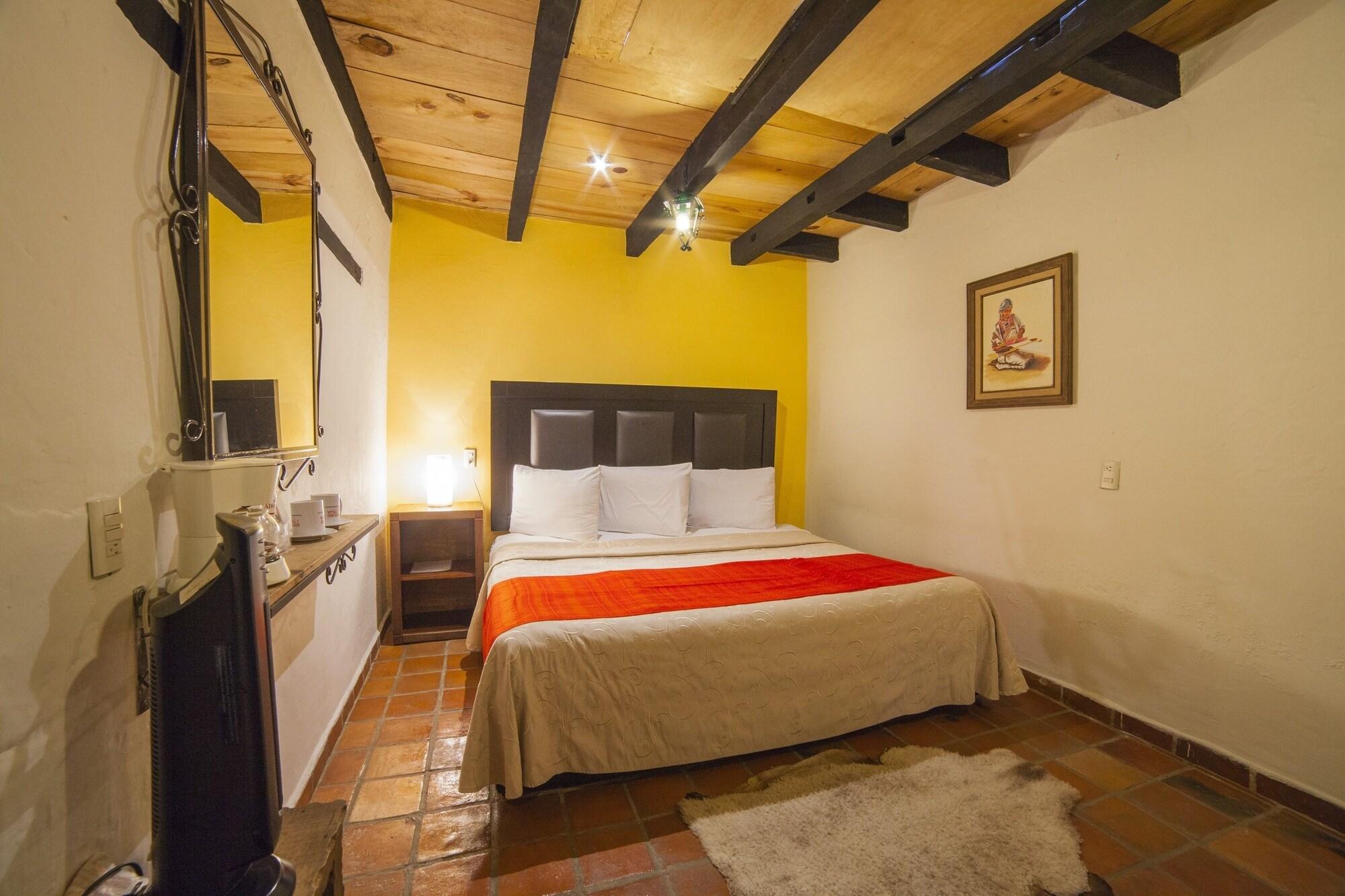 Hotel Adobe Y Teja San Cristóbal de Las Casas Buitenkant foto