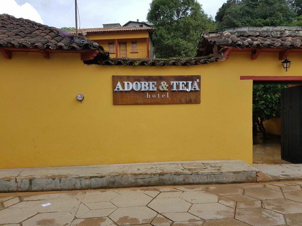 Hotel Adobe Y Teja San Cristóbal de Las Casas Buitenkant foto